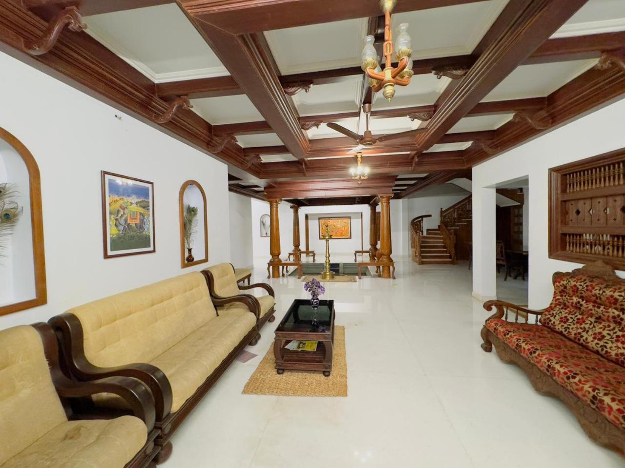 Dream Palace Alappuzha Bagian luar foto